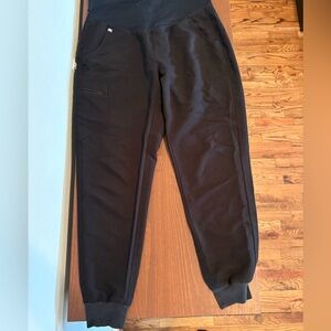 Figs Charcoal Scrub Tops